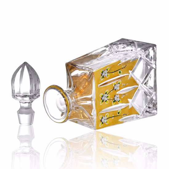 Garrafas de vodka de 500 ml personalizadas, garrafas de uísque de 750 ml, garrafas de tequila de 500 ml e outras garrafas de bebidas espirituosas, venda à vista, preço barato, divisórias de vinho, garrafas de vidro Xo